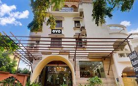 Oyo Flagship Hotel Rudra Palace